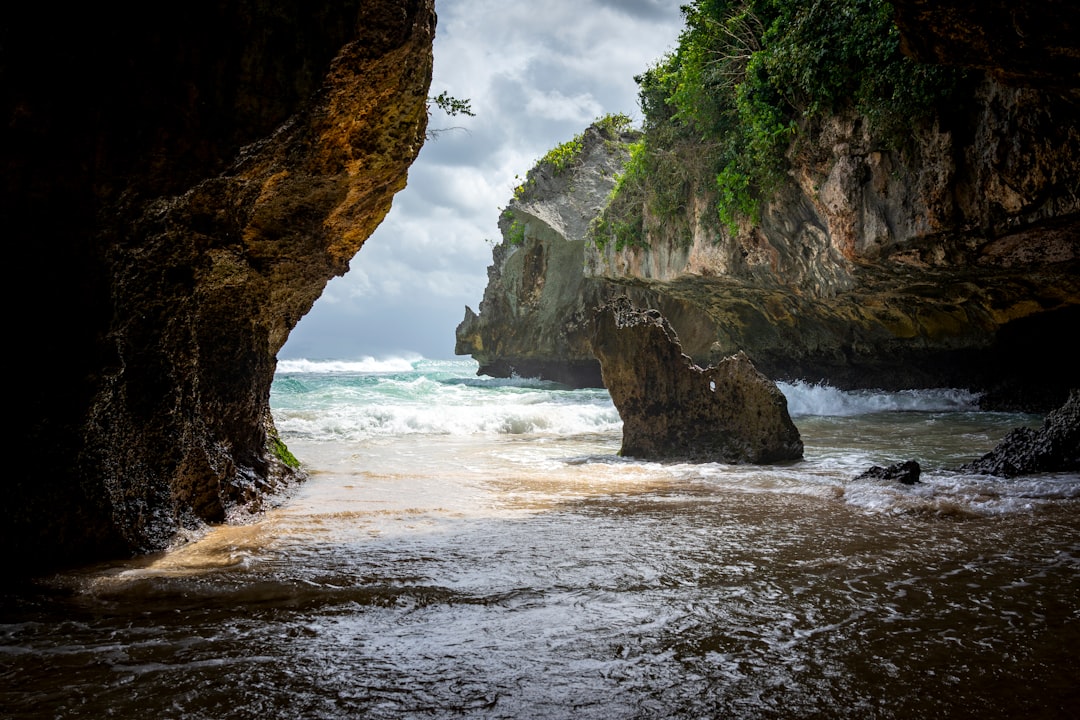 Suluban Beach